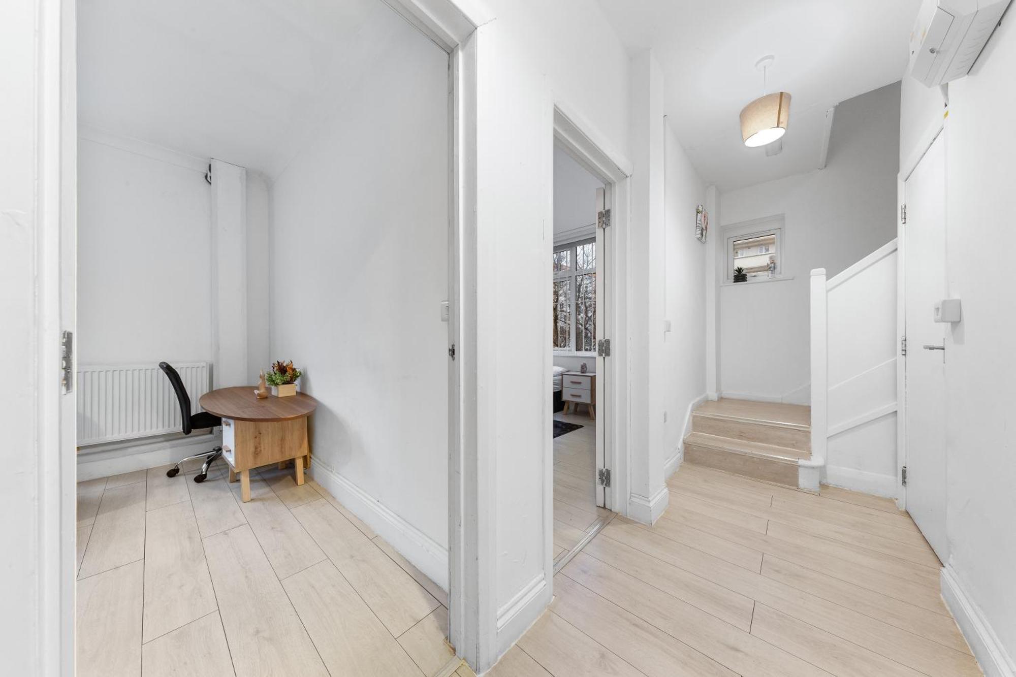 Apartament Holiday Near Kings Cross Sleep 12 Sp7 Londra